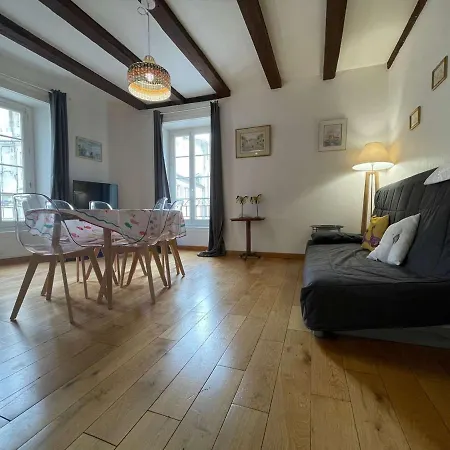 Apartment Colore 3 Pieces, 6 Couchages, Centre La Rochelle - Fr-1-246-546 La Rochelle (Charente-Maritime)