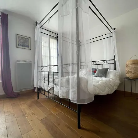 Apartment Colore 3 Pieces, 6 Couchages, Centre La Rochelle - Fr-1-246-546 *